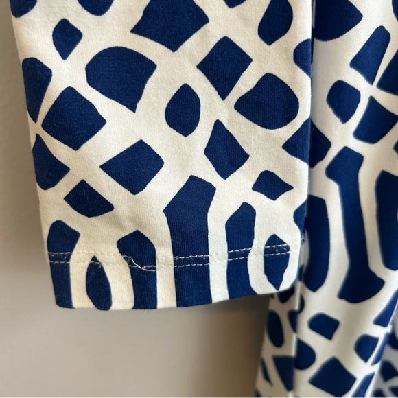 J. Mclaughlin Catalina Cloth Blue & White Geometric Tunic/Blouse Size XS - Picture 13 of 15